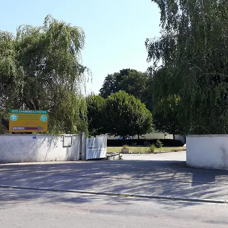 Chambre Cosy Avec Wifi, Parking Gratuit Et Espace De Travail - Fr-1-589-740 Remoncourt